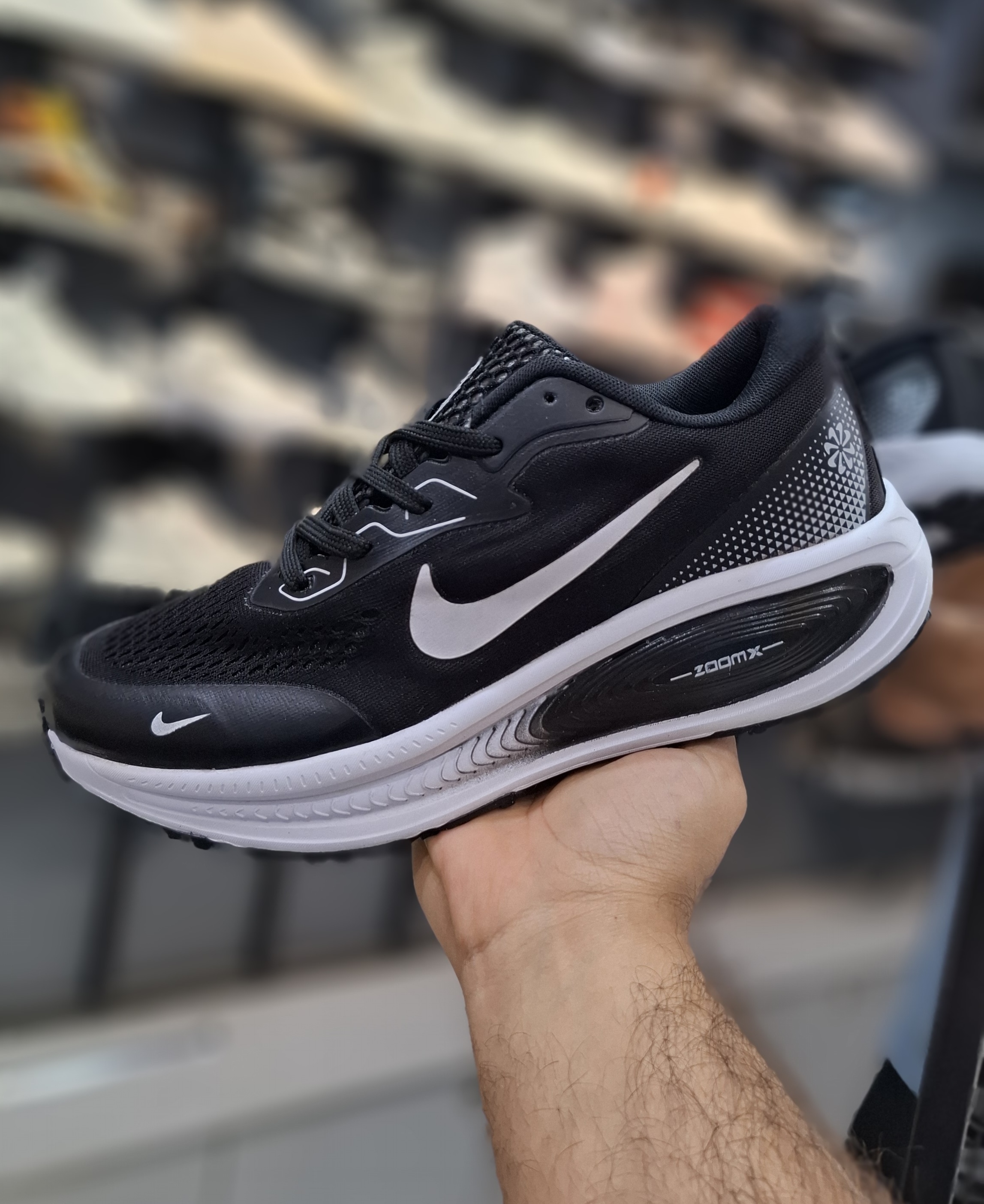 نایک zoomx مشکی